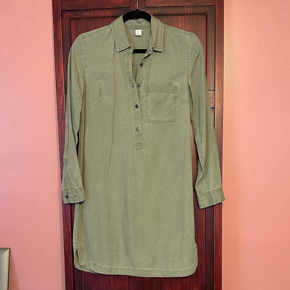 Old Navy Sage Green Long Sleeve Dress